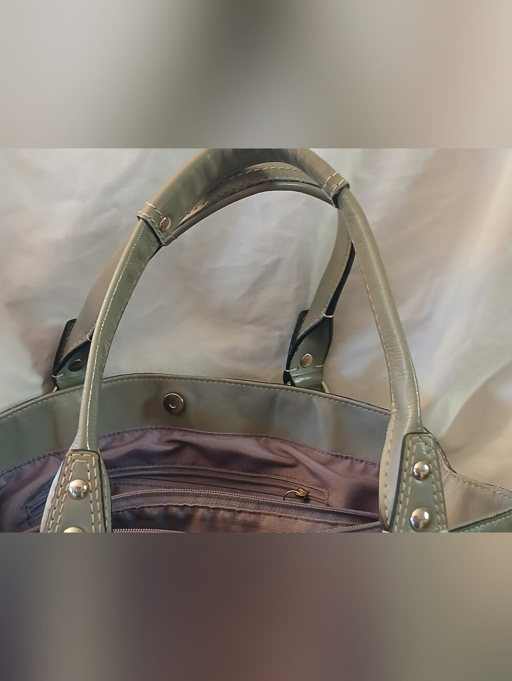 Vintage Coach F15120 Penelope Signature line - Gray. Gently Used Good Condition - Picture 5 of 10